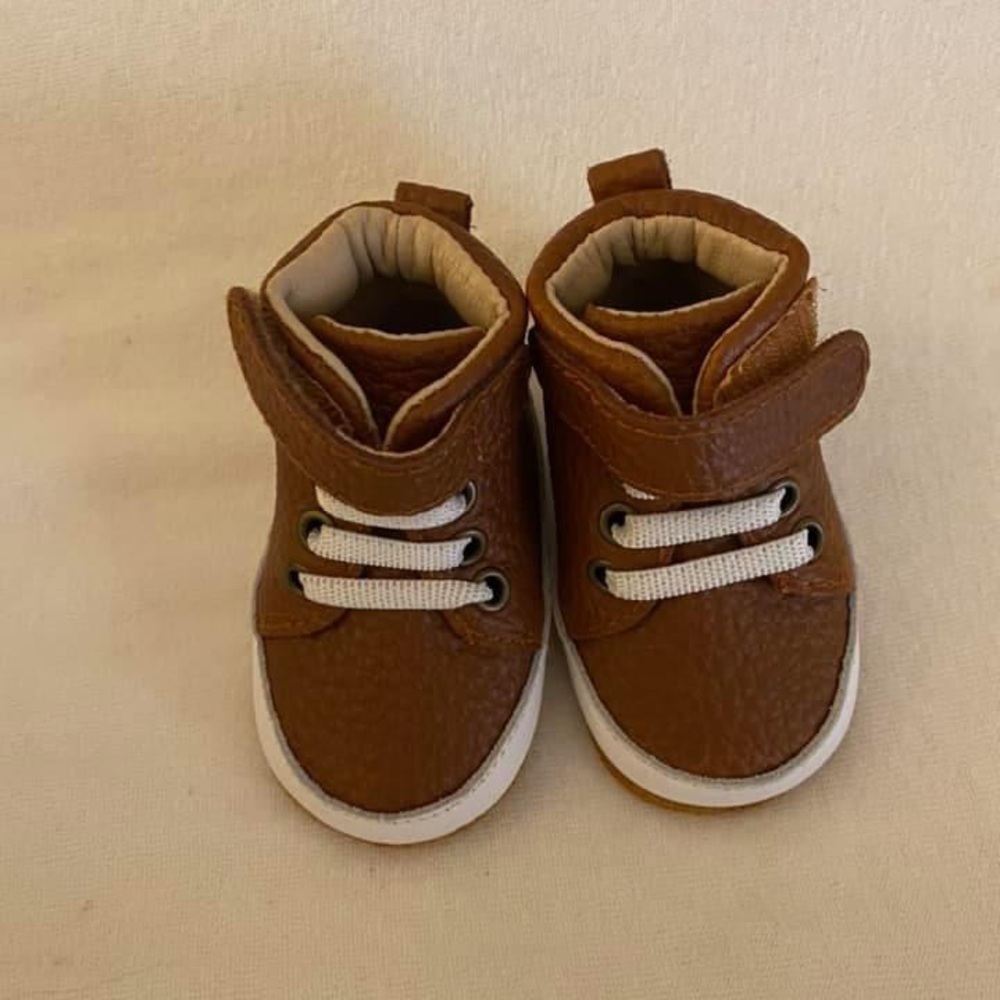 Monkey feet high tops